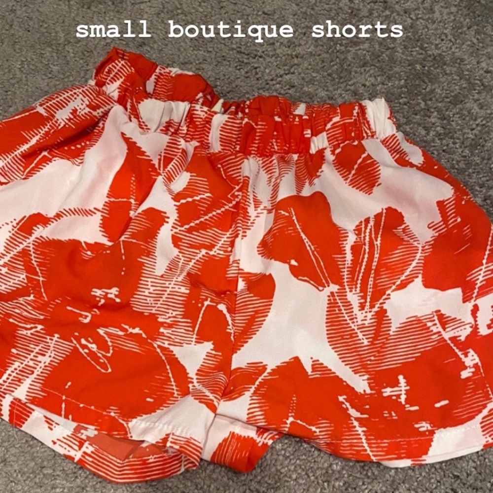 botique shorts